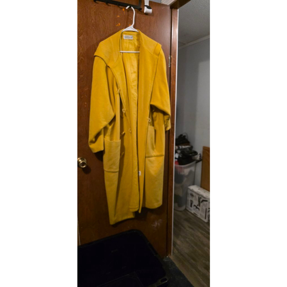 NANCY HELLER Jackets & Blazers - Women's NANCY HELLER Yellow Cashmere Wool Cape Coat with Wooden Toggles XL